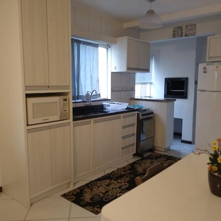 Otimo Apartamento Na Praia Dos Ingleses Gaivotas 70M Do Mar Florianópolis Exteriör bild